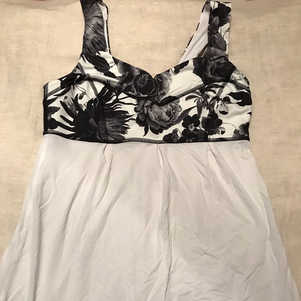 Lululemon Tank